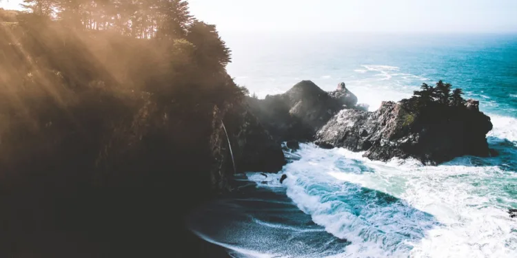 Betterment Moves Beyond Robo-Advising With Human Financial Planners - December 2, 2025