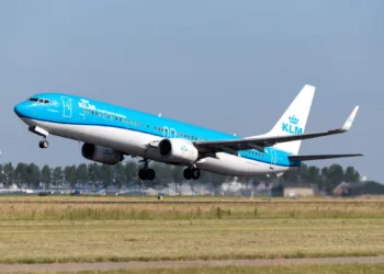 How KLM Airline Is Addressing Food Wastage With AI