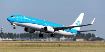 How KLM Airline Is Addressing Food Wastage With AI
