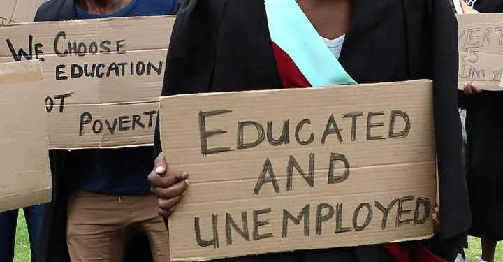 World Bank Says Half of Nigerians are Poor Despite 5% Unemployment Rate