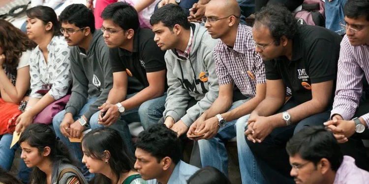 Decrease In White-collar Jobs Gives Rise To Youth Unemployment In India